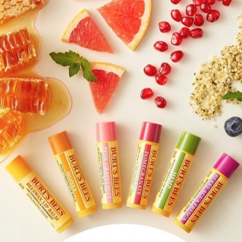 Увлажняющий бальзам для губ Burt S BeeS, выбери 1, дикая вишня