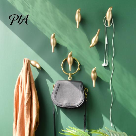 Wall Mount Robe Hooks Bird Hook, Mounted Space Saving Shape Organizer Unique Design Resin Decorative Hanger for Coats Hats And Towels Bedroom