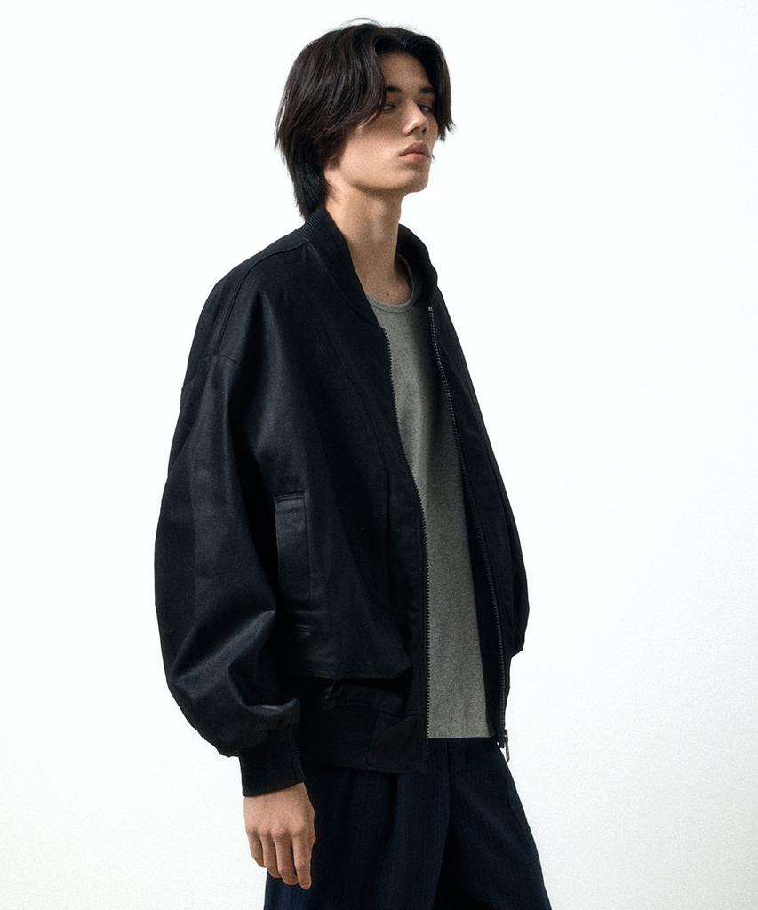Maison Mined Черная куртка-бомбер Ma-1
