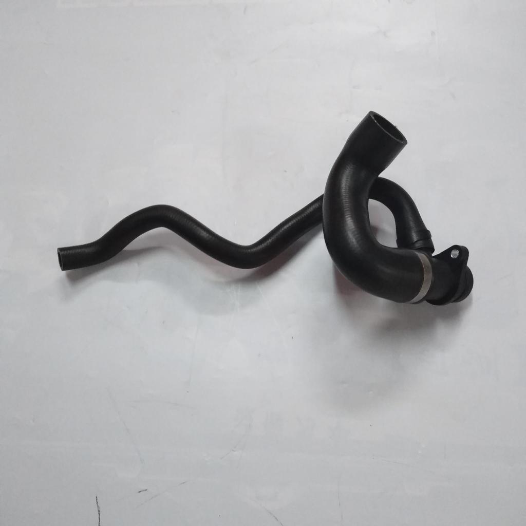 Engine Coolant Water Hose for BMW 1, 3, 5 Series (F10, F20, F30) - Part No. 11537639998