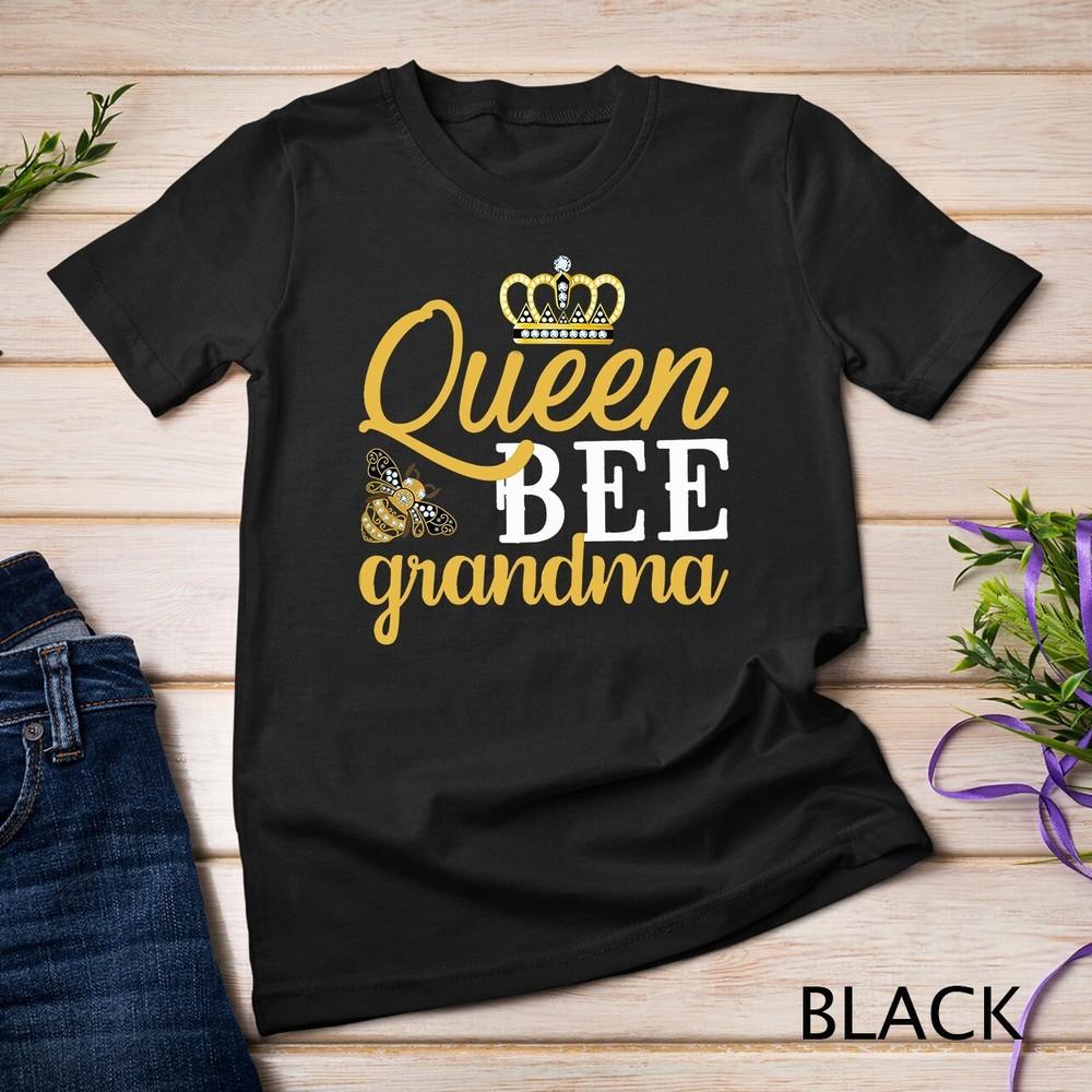 Womens Queen Bee Grandma T-Shirt Unisex T-shirt
