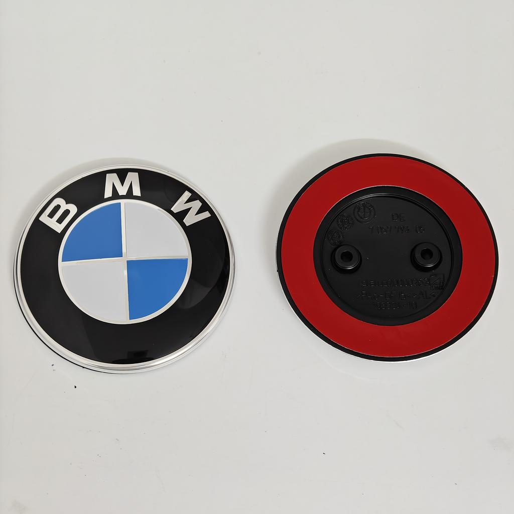 For BMW F20 F22 F23 F30 F80 F31 F34 F32 F82 F33 F10 F11 E81 E87 E63 E64 1Pcs 2 Holes 3 Holes Hood Emblem Trunk Badge Accessories SW6