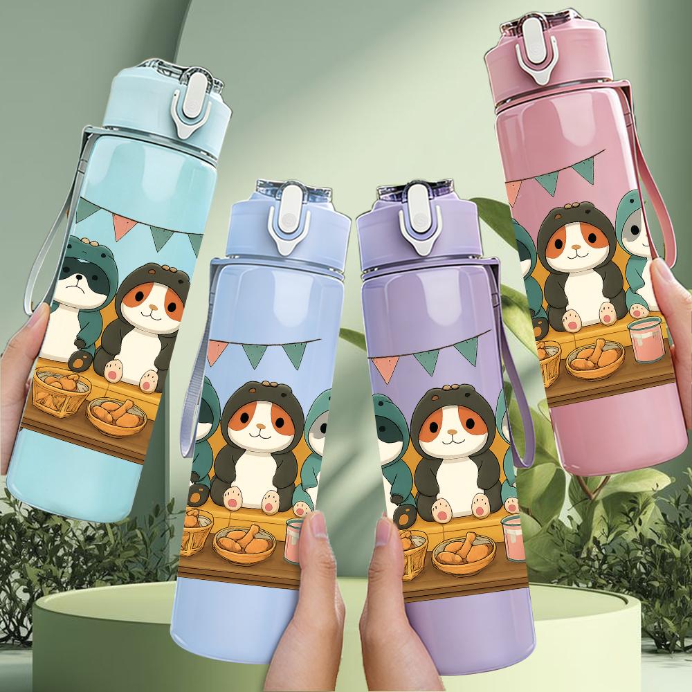 1PC Three Relaxed Cartoon Cats 750ml Color Plastic Sports Water Bottle Leakproof Flip Straw Lid For Sports Office Home Use