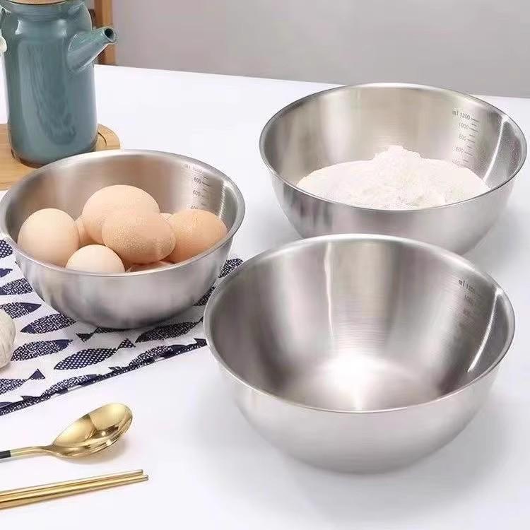 Миска из корейской нержавеющей стали для пищевых продуктов: Идеально подходит для холодной лапши, салатов, пибимпаба и многого другого.