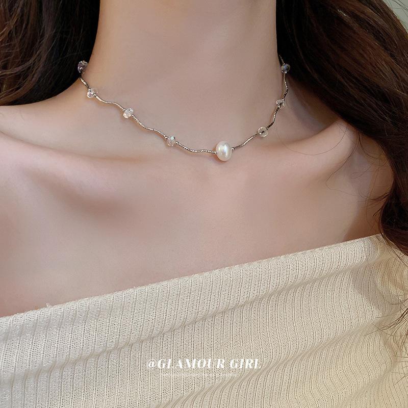 Korean temperament love butterfly pearl fringed necklace fashion collarbone chain versatile item decoration