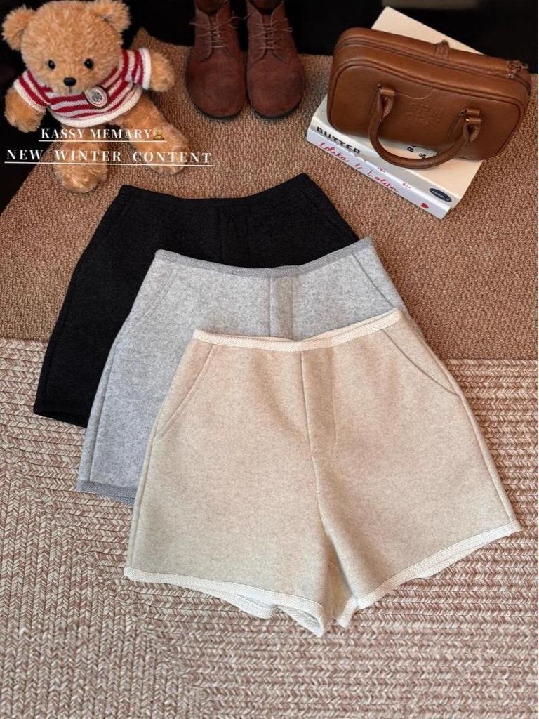 Women's Thickened Woolen High-Waisted Wide-Leg A-Line Shorts - Autumn/Winter 2025