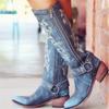 Новые модные женские джинсовые синие кожаные длинные ботинки на низком каблуке с острым носком и вышивкой
