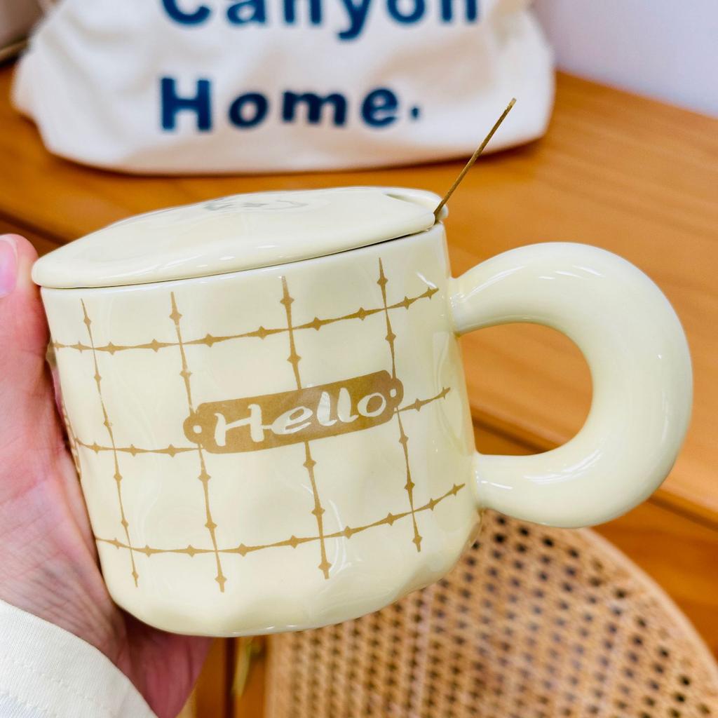 Соломенное стекло из боросиликатного стекла с крышкой и изображением животных, большая емкость для воды, для девочек, высокая термостойкость, простой подарочный набор чашек