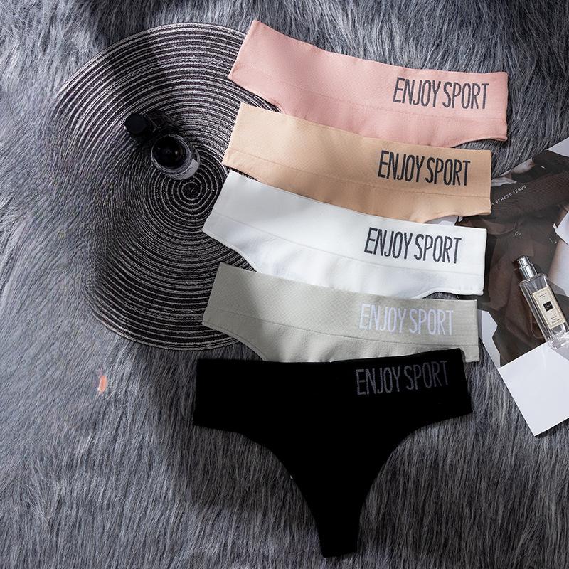 Женское нижнее белье Сексуальные бесшовные спортивные фитнес-буквы Широкая талия Средняя талия Бесшовные трусы-стринги
