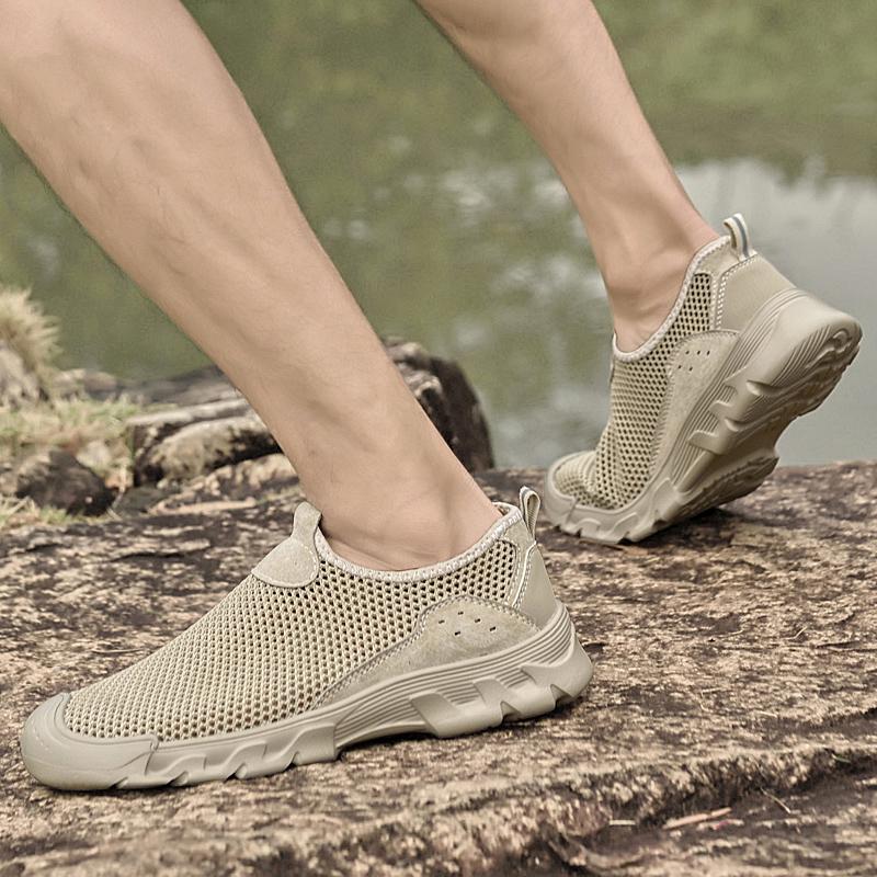 Модная летняя уличная обувь Дышащая сетчатая обувь Уличная нескользящая обувь для ходьбы Удобные сандалии Мужские полушлепанцы Повседневные лоферы