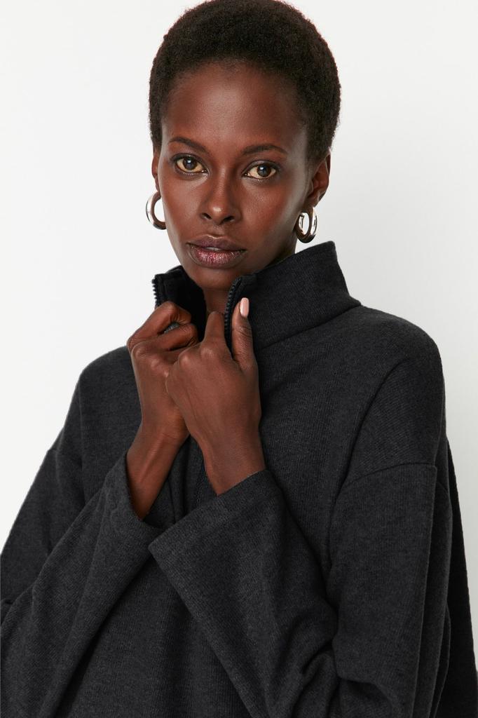 Women's Fashionable Stylish Sweatshirt Black Thessaloniki Knitwear Look Zipper Collar Regular Normal Fit Knitted Sweatshirt