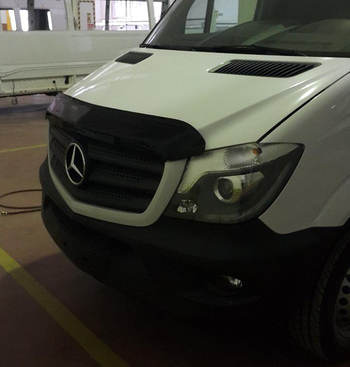 Дефлектор капота 2013-2025 (V2, EuroCap) для Mercedes Sprinter W906