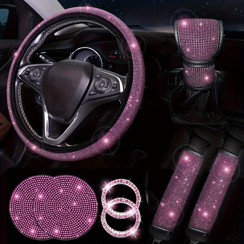 Стильный и блестящий набор из 8 предметов для украшения салона автомобиля искусственными стразами.