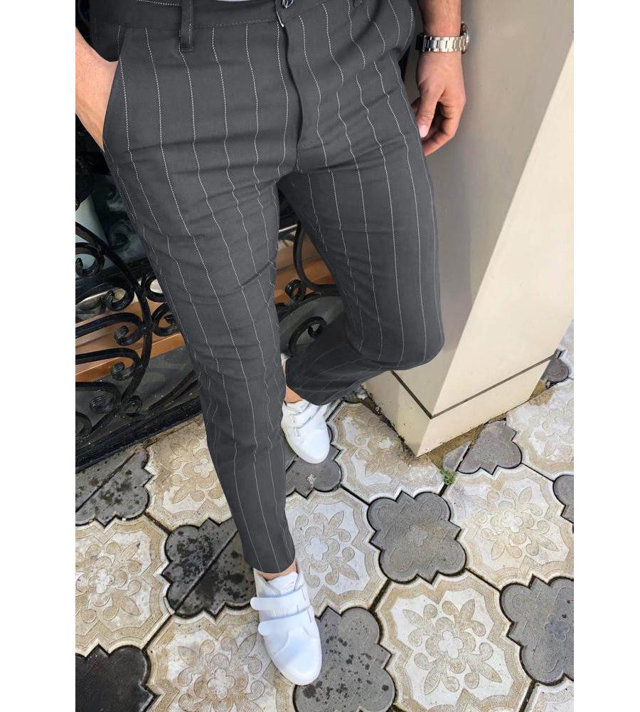 Мужские деловые брюки в полоску облегающего кроя с цифровым принтом 2025