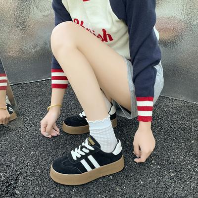 Женская обувь – Кроссовки