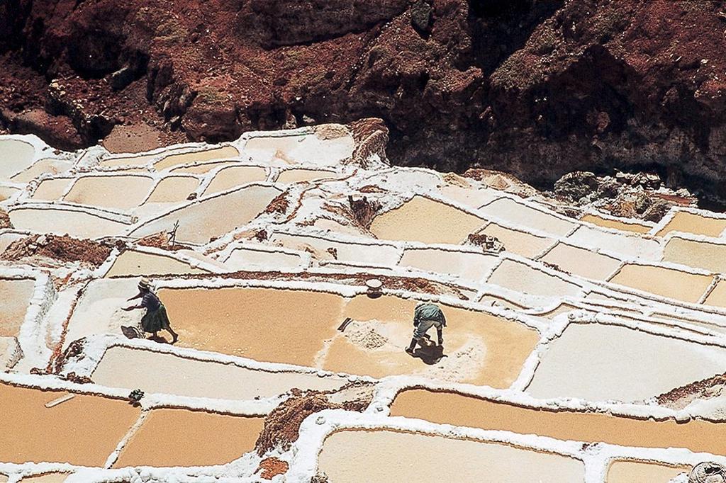 Arcoiris Inca Salt 5 кг. Коммерческая соль. Натуральная соль. Большой мешок. Богата минералами. Соленая на солнце. (х1 сумка)