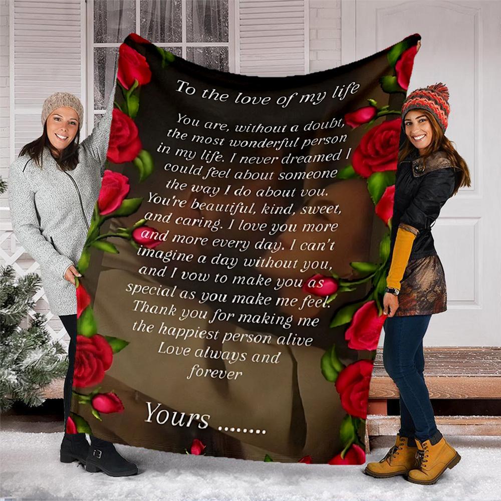 1pc Romantic Love Letter Outdoor Blanket - Lightweight Flannel Throw For Travel, Camping, Gifts For Family Or Friends yy251114189