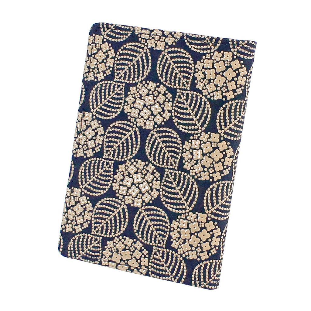 Чехол Inden Pass с рисунком гортензии Pass G Thin Deerskin Navy Blue x White Lacquer [Indenya] 2527-14-174