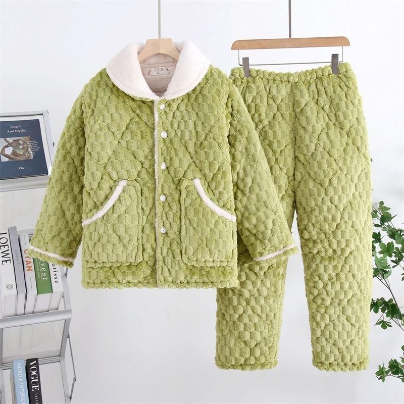 Утепленная пижама женская зимняя трехслойная коралловый флис с хлопковой подкладкой можно носить на улице, плюс милый комплект для дома