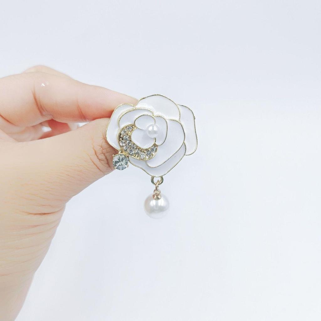 Высококачественная брошь-бабочка из жемчуга и страз для модных женских костюмов и шарфов
