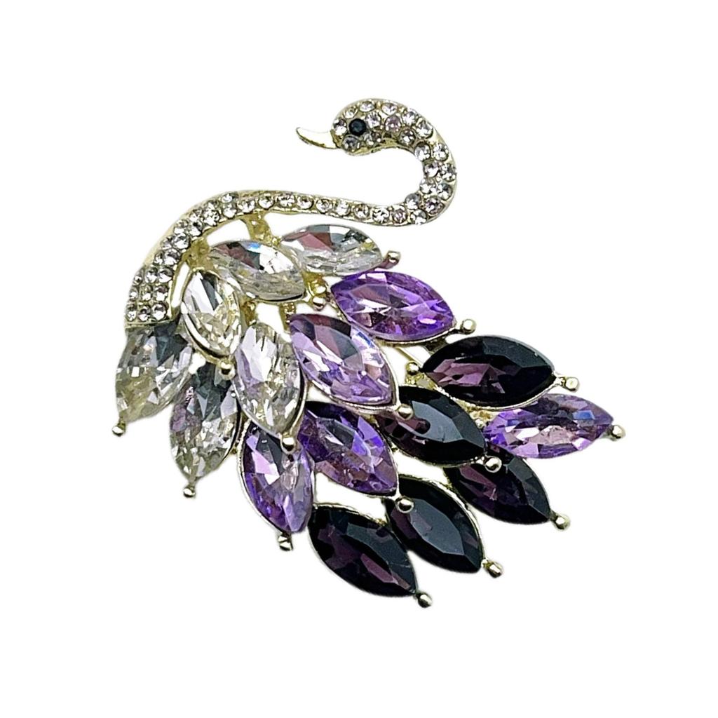 Elegant Swan Brooch for Fashionable Women Sparkling Rhinestones Animal Shape Pin Elegant Jewelry Clothing Accessory