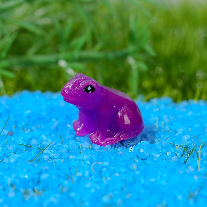 Colorful Luminous Frog Micro Landscape Figurine - Creative Resin Handicraft Jewelry Accessory