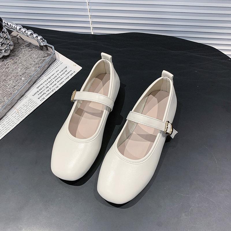 Spring and Summer 2025 New Flat-soled Single Shoes One-word Buckle Shallow Mouth Mary Jane Shoes Fashion with Skirt Women's Shoes