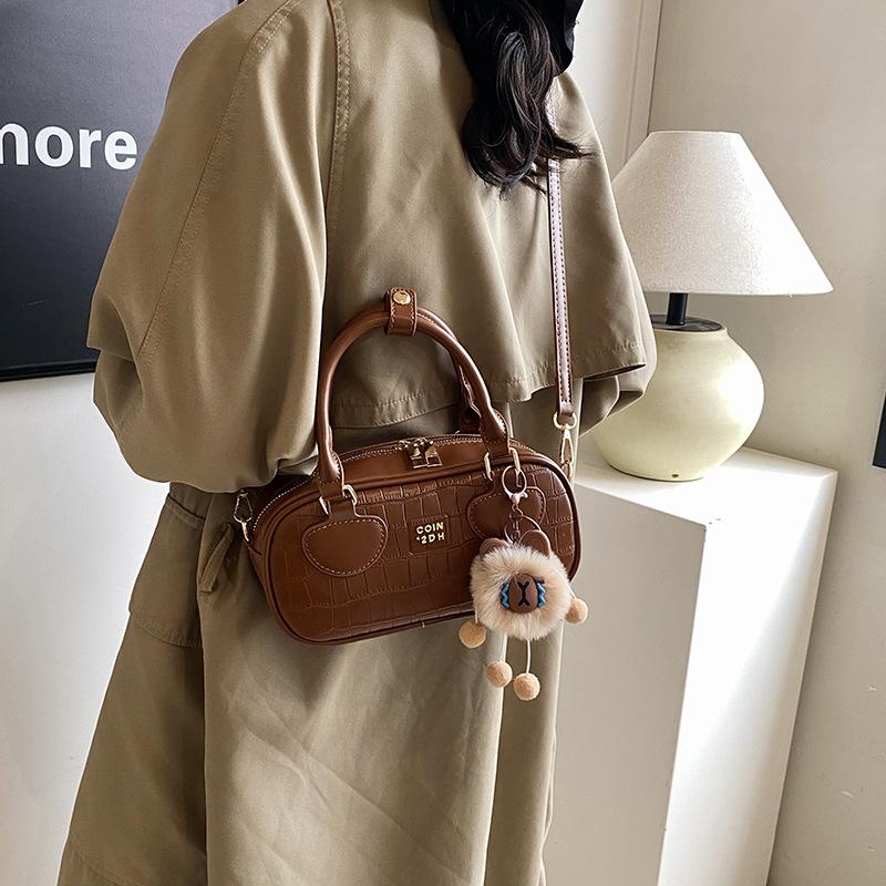 Premium Bowling Bag Hand Pillow Bag Women'S Work Small Bag One Shoulder Crossbody Boston Bag