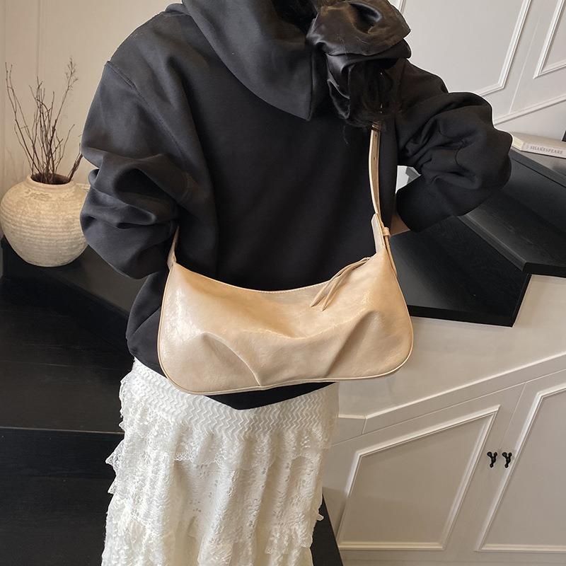 Сегодняшняя популярная женская сумка-пельмень большой вместимости, новая модная простая и универсальная наплечная сумка-мессенджер