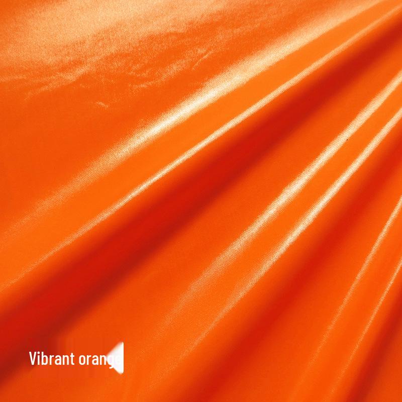 Высокоглянцевая водонепроницаемая ткань для пуховиков из таффеты 40D ПУ нейлона