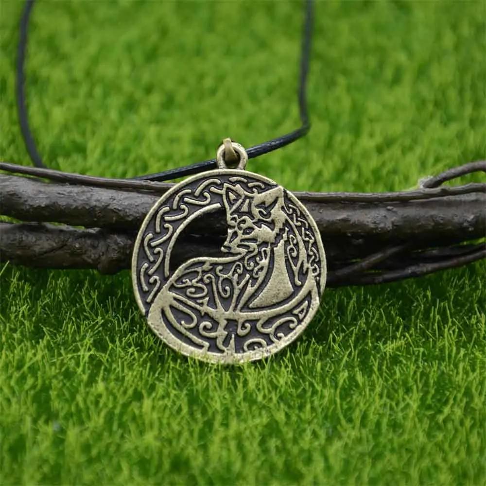 Славянский лис Кулон Viking Jewelry Ожерелье для мужчин Готические животные Аксессуары Ручная работа Норвежский амулет