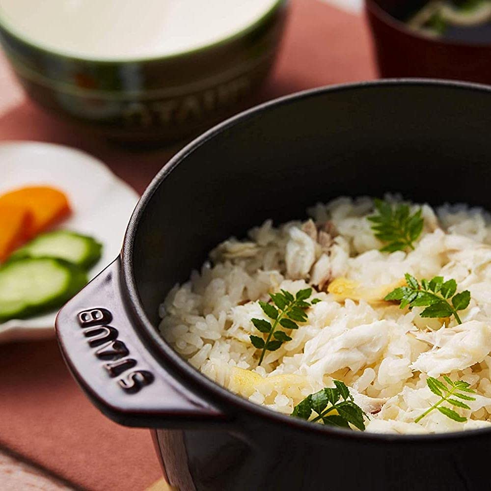 К Staub Cocotte de GOHAN Черная M Рисоварка из чугуна с индукционным нагревом Японская La Cocotte de GOHAN [Пробный период 30 дней] "La 16cm" Плита, 2 чашки