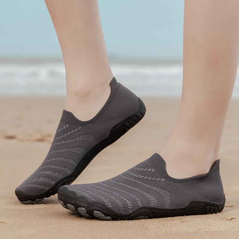 Модные мужские и женские босоножки для воды, пляжная обувь, быстросохнущие легкие спортивные сандалии, универсальные тренировочные туфли для пар 36-46