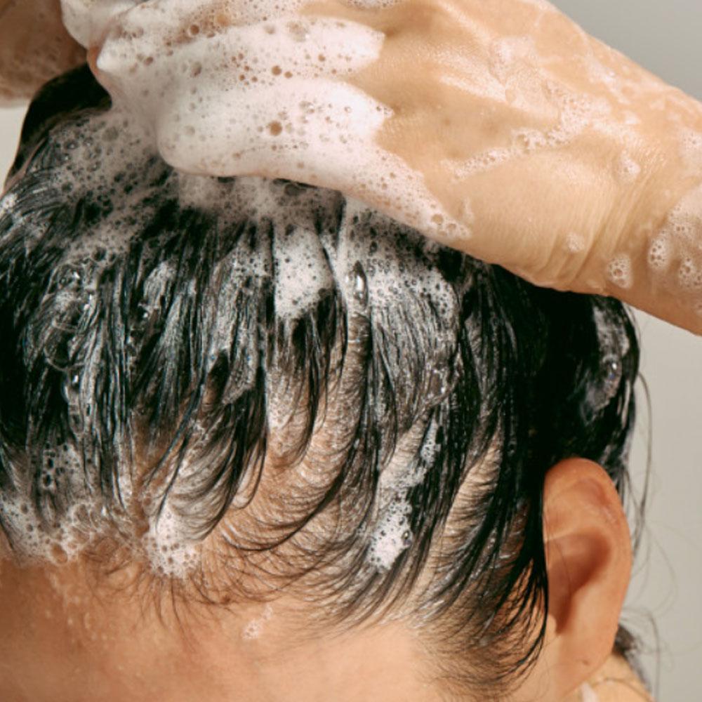 TOUN28 V1 Твердый шампунь Blue Biotin для кожи головы, охлаждающий 100 г