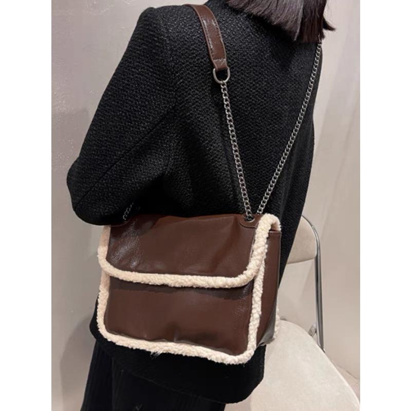 Женские сумки, модная цепочка с текстурой, повседневный дизайн, сумка через плечо в студенческом стиле