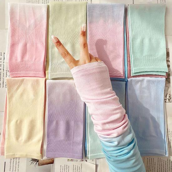 Sun Protection Arm Sleeves, Cooling UV Protection Sleeves, Mosquito Repellent Sleeves, with Thumb Hole, Gradient Colors for Women Summer Cycling