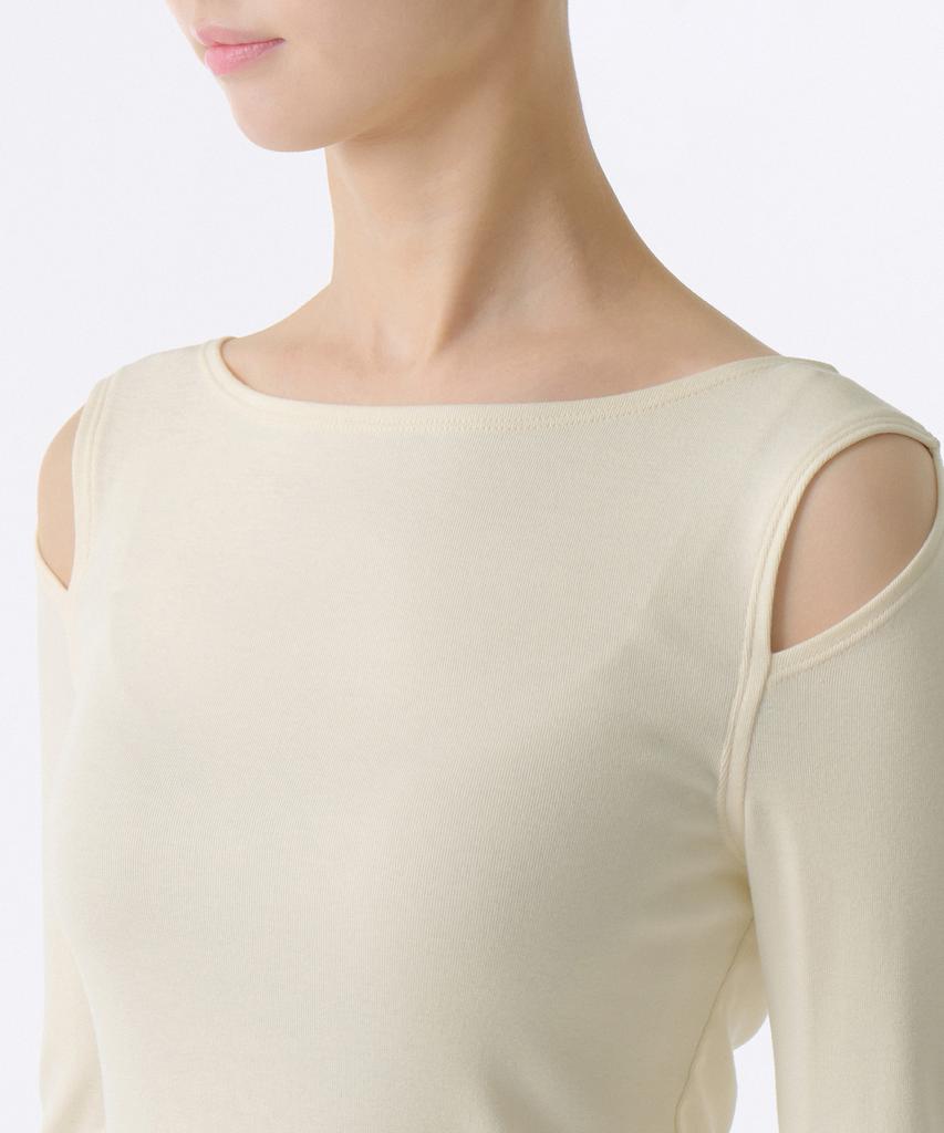 MUSINSA STANDARD WOMAN Women'S Rt Slim Cut-Out Long Sleeve T-Shirt [Egret]