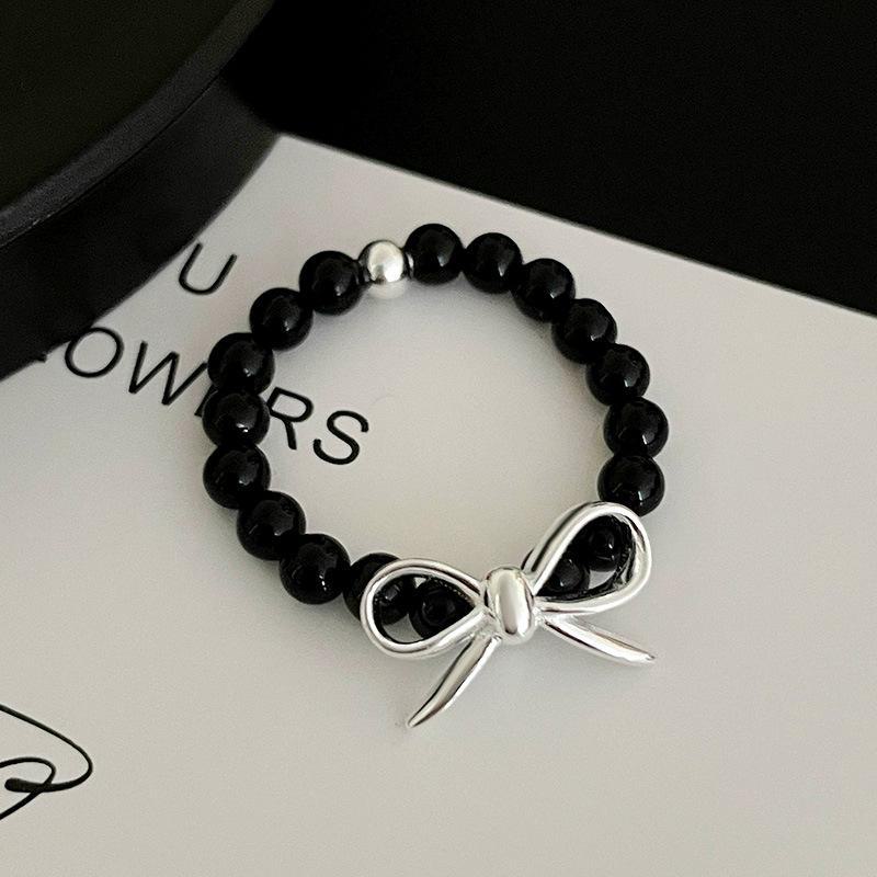 Кольцо-бантик Banyan Tree S925 Silver Elastic Agate Pearl