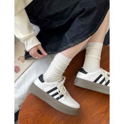 Немецкие тренировочные туфли на платформе женские 2025 новые популярные осенние туфли Форреста Гампа, туфли на платформе-маффин, универсальные повседневные спортивные маленькие белые туфли