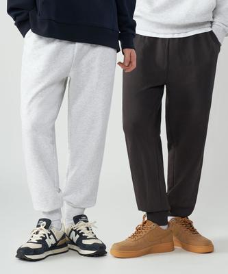 Низ – Спортивные штаны и тайтсы