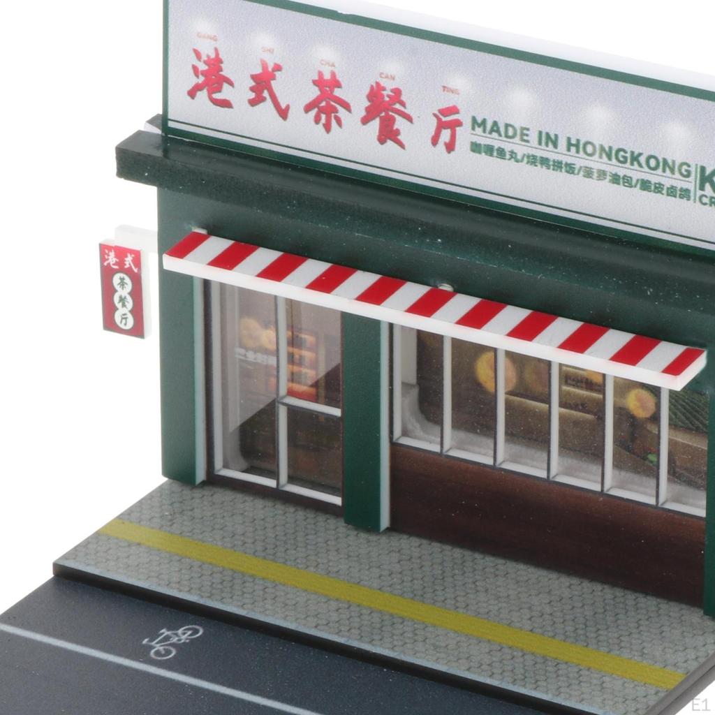 Диорама с моделью автомобиля в масштабе 1/64 и освещенной уличной сценой для домашнего декора