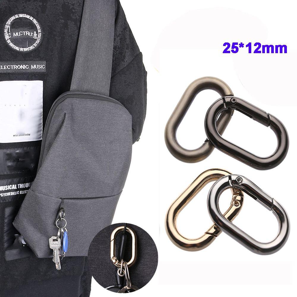 Outdoor Camping Tool Oval Climbing Clip Keychain Ring Buckle Hook Carabiner