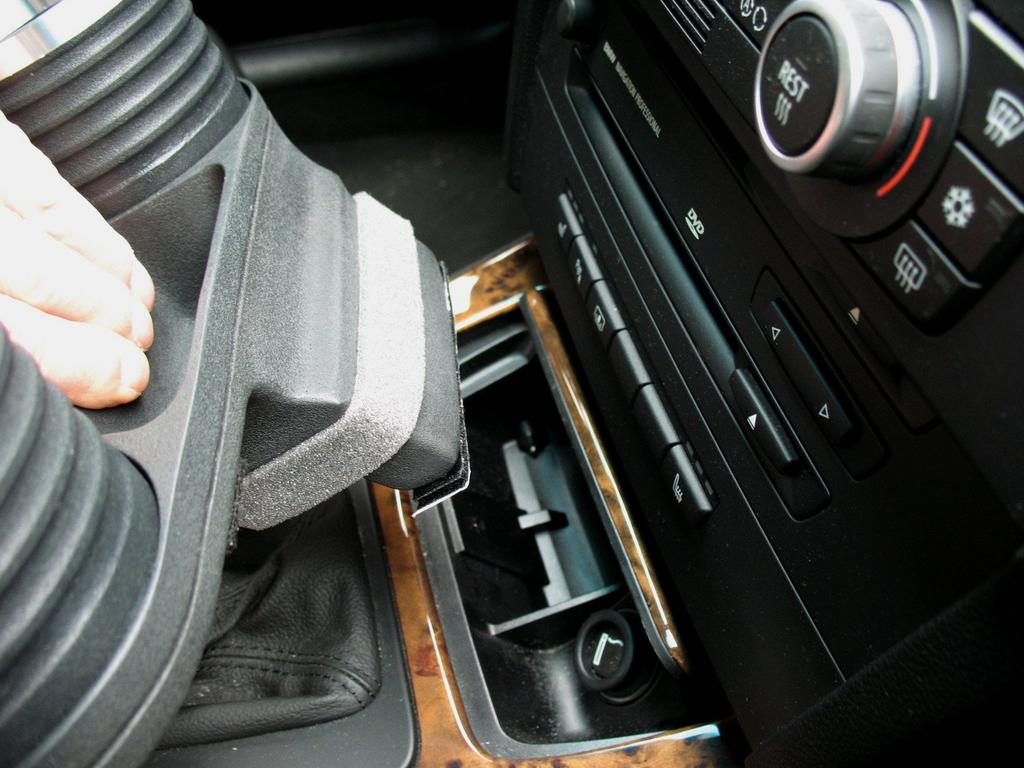 ALCABO Drink Pocket Black Cup for BMW 3 Series & Holder, (AL-075C-B) (E90)