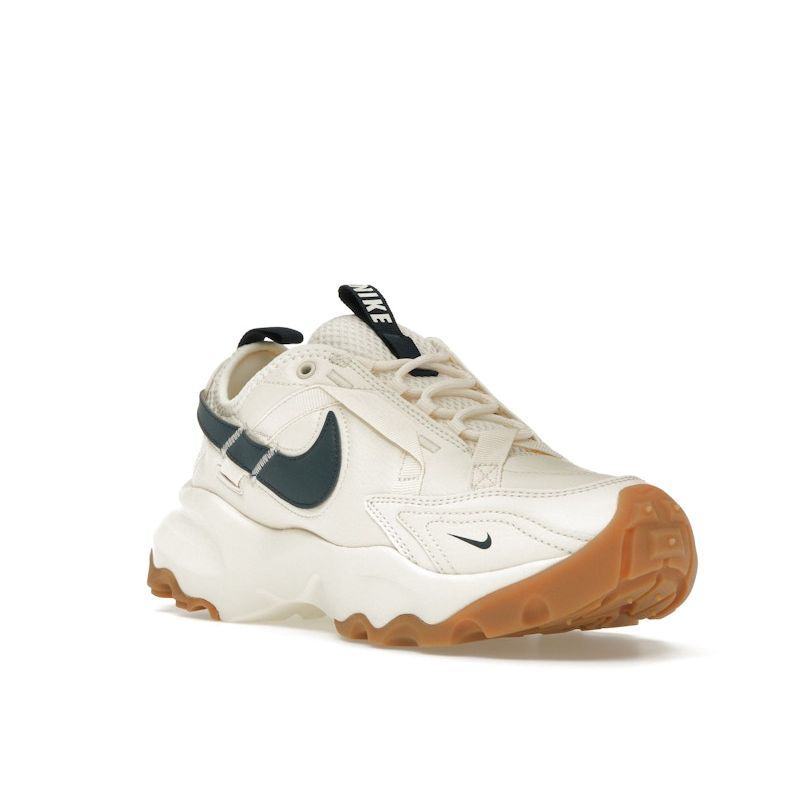Nike TC 7900 Pale Ivory Armoury Темно-синие женские кроссовки Кремовые, светло-коричневые, DD9682-103