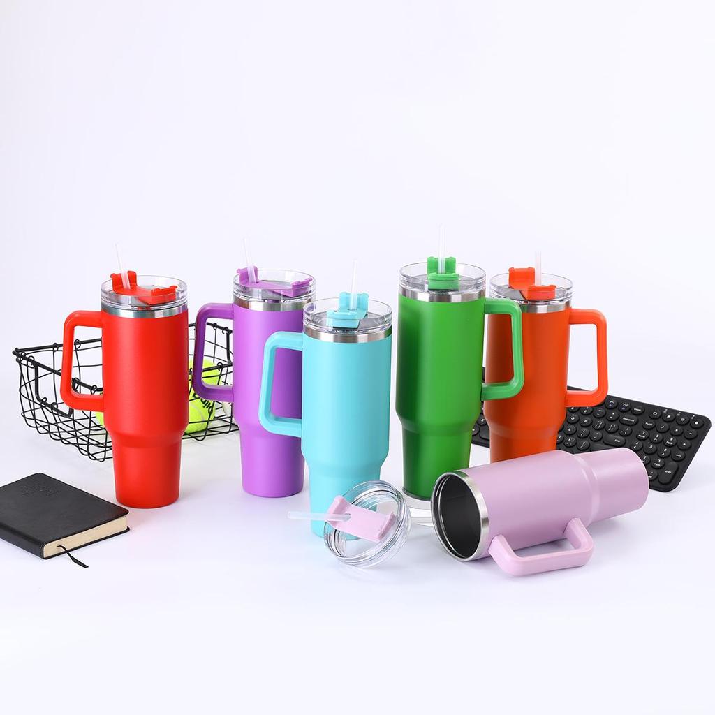 Автомобильная кружка из нержавеющей стали объемом 40 унций с ручкой и трубочкой, изолированная для холодных напитков