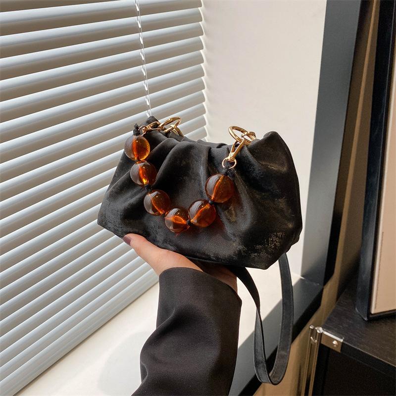 Модная жемчужная сумка-цепочка для женщин, новая трендовая универсальная плиссированная сумка через плечо