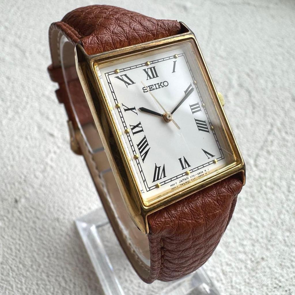 Used SEIKO Tank Roman Rectangular Men's Watch Gold