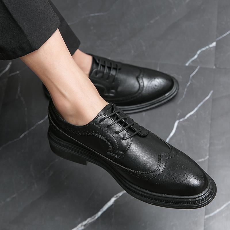 Men Formal Shoes Lace Up Oxfords Fashion Elegant Dress Shoes for Men Italian Man Leather Brogue Male Casual Shoes Male Footwear