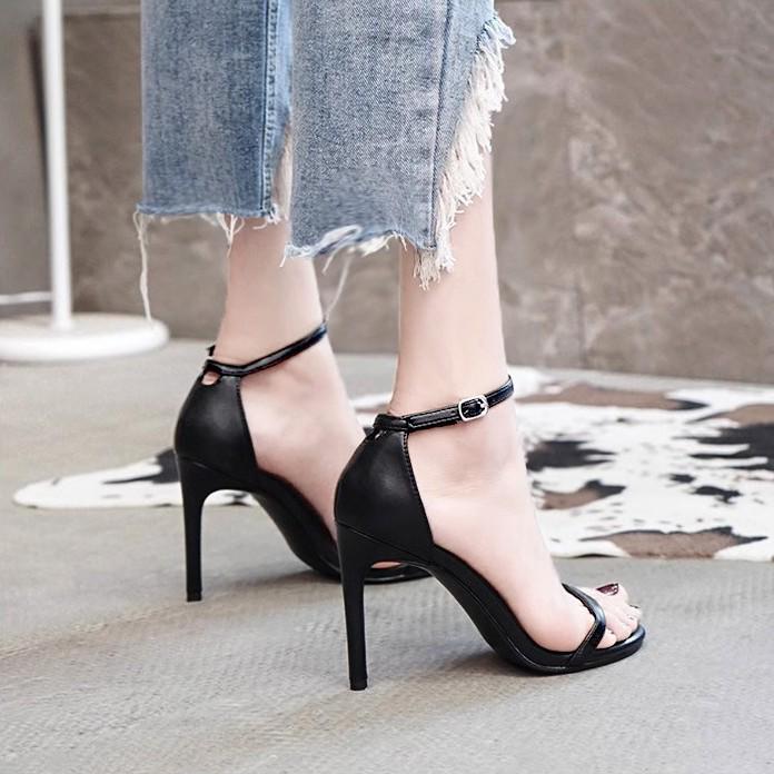 Серебристые босоножки на высоком каблуке-шпильке для женщин - стильные черные с одним ремешком, французская летняя мода 2023 г.