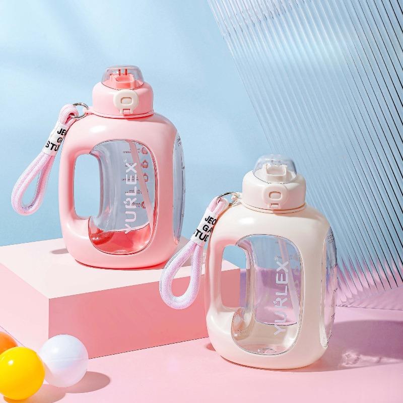 Спортивная бутылка для воды большой вместимости с соломинкой, термостойкая портативная бутылка для воды для студентов летом